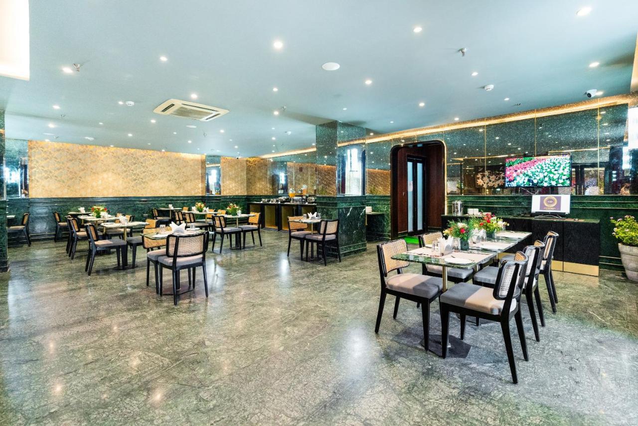 Foxoso Hotel, Delhi Airport Neu-Delhi Exterior foto